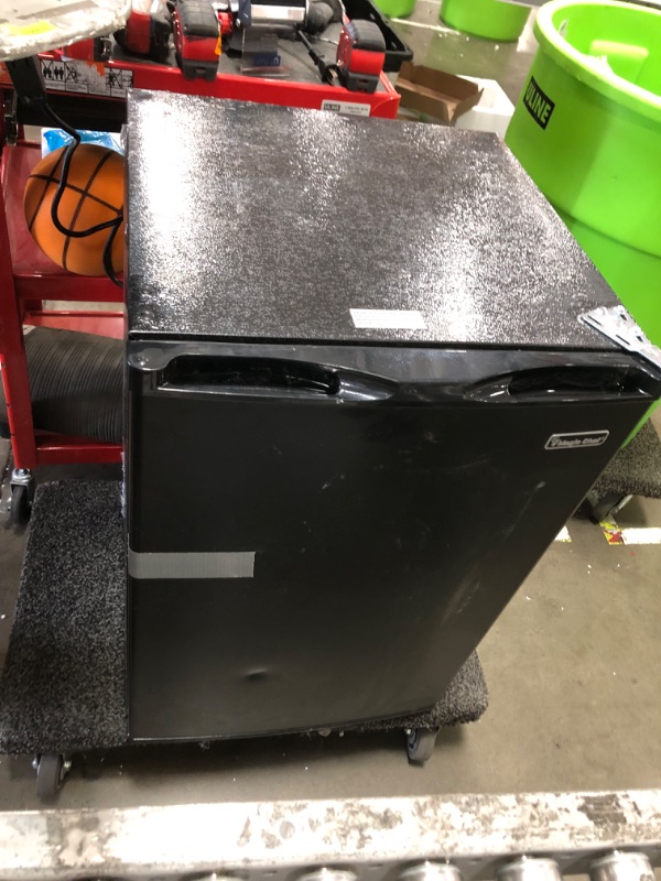 Photo 4 of 3.0 cu. ft. Manual Defrost Upright Freezer in Black
