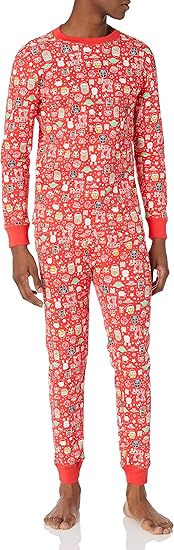 Photo 1 of Amazon Essentials Disney | Marvel | Star Wars Men's Flannel Pajama Sleep Sets
Star Wars Holiday - Mens