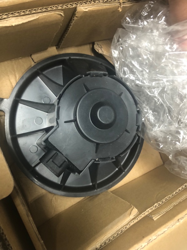 Photo 2 of AC Heater Blower Motor HVAC Compatible with 1999-2006 Chevrolet Silverado 1500 2500 3500 Tahoe, Cadillac Escalade Avalanche, GMC Sierra Yukon Replaces# 1581647, 35143, PM2728, 89019321