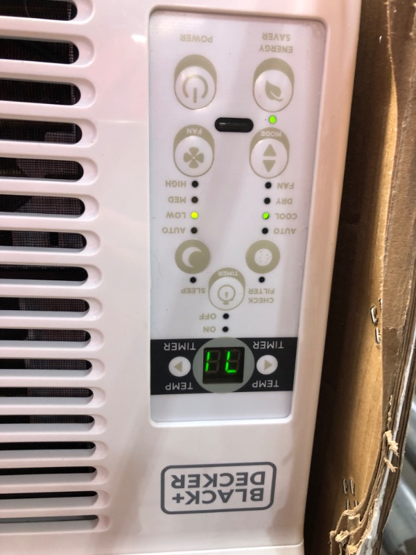 Photo 4 of ***DENTS MISSING HARDWARE ****14500 BTU Window Air Conditioner Unit AC BLACK+DECKER with Remote Control Cools Up to 700 Square Feet, White White - 14500 BTU 1 Count (Pack of 1)