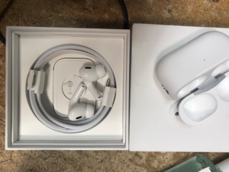 Photo 2 of **USED**
Apple AirPods Pro (2nd Generation) Wireless Ear Buds with USB-C Charging, Up to 2X More Active Noise Cancelling Bluetooth Headphones, Transparency Mode, Adaptive Audio, Personalized Spatial Audio Pro Gen 2