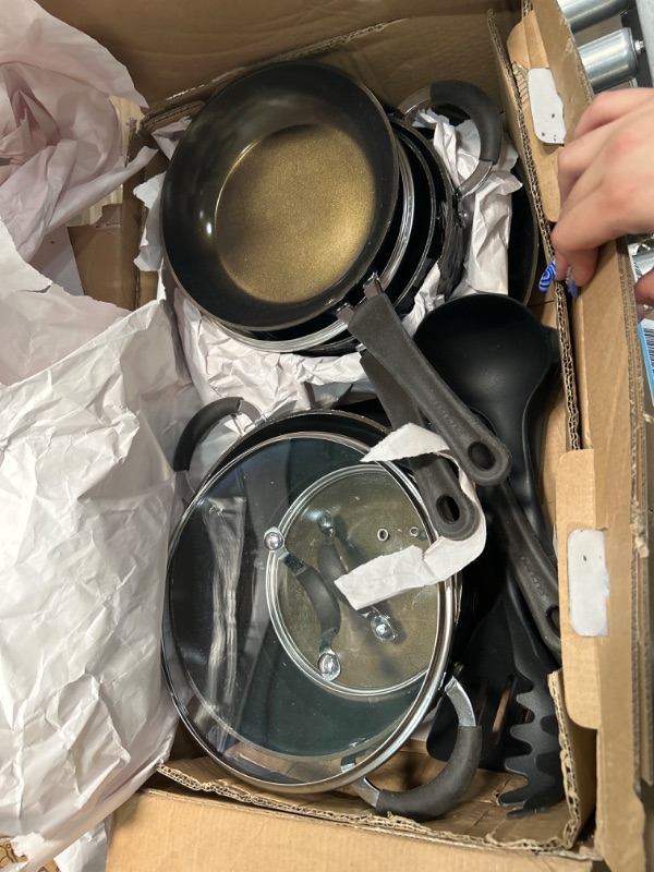 Photo 2 of ***HEAVILY USED - SURFACE WORN AND SCRATCHED - MIGHT BE MISSING PARTS***
NutriChef 11-Piece Nonstick Kitchen Cookware Set - PTFE/PFOA/PFOS-Free Heat Resistant Kitchen Ware Pots Pan Set Coffee Ceramic Coating - Saucepot, Pans, Cooking Pot Oven Pot, Lid, Ut