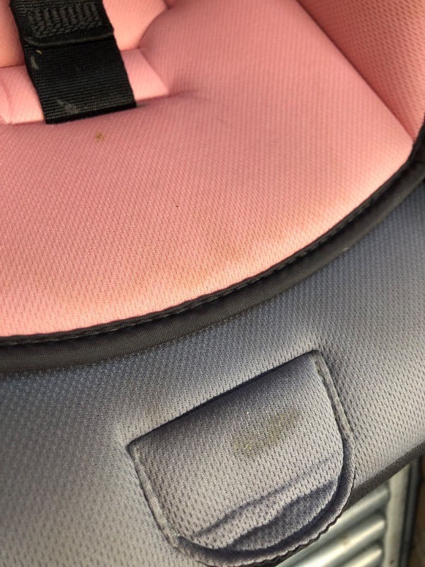 Photo 6 of ***USED - DIRTY - STAINED - SEE PICTURES***
Baby Trend Trooper 3-in-1 Convertible Car Seat, Quartz Pink Quartz Pink Car Seat