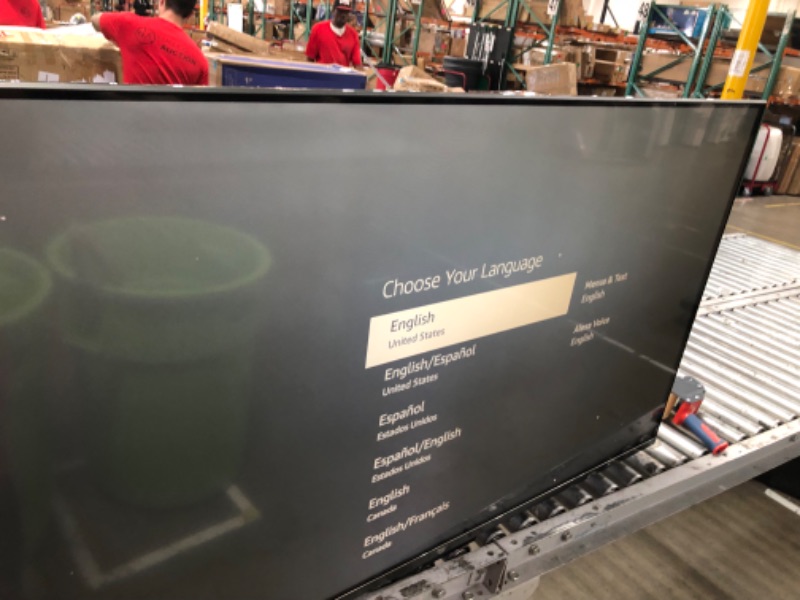 Photo 2 of Amazon Fire TV 55" Omni QLED Series 4K UHD smart TV, Dolby Vision IQ, Fire TV Ambient Experience, local dimming, hands-free with Alexa