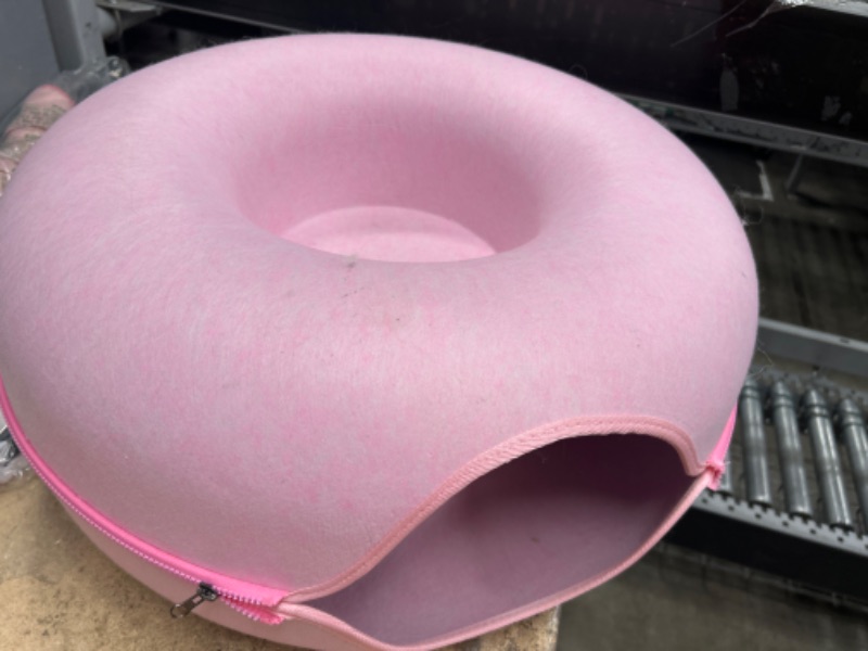 Photo 3 of ***TUNNEL DIAMETER APPRX. 24" **ZIPPER IS DAMAGED**
Cat Tunnel Bed, Cat Cave Bed, Large Cat House for Pet Cat Cave ?Detachable Round Felt & Washable Interior Cat Play Tunnel for Small Pets (Pink)
