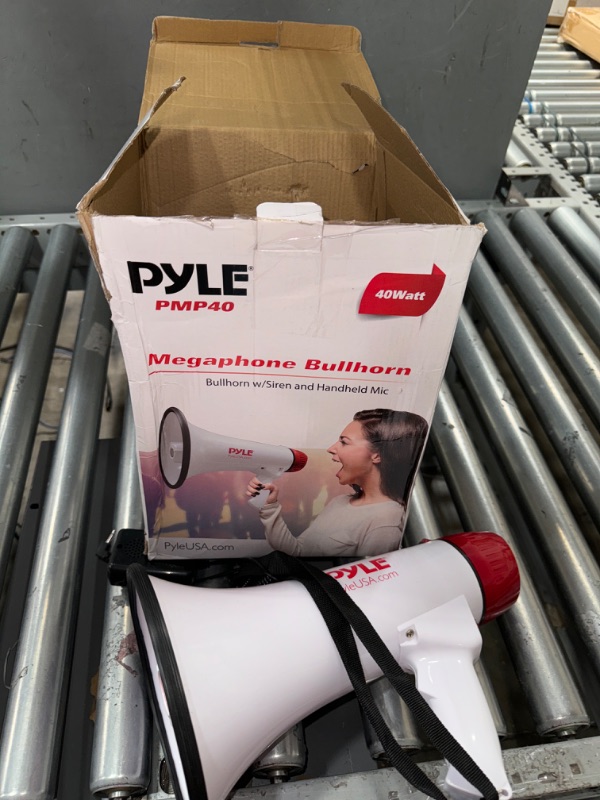 Photo 2 of *UNABLE TO TEST** Pyle 40 Watt Professional Megaphone Clear Sound & Ergonomic Grip - Multi-Function with Talk, Siren, Volume Control - Detachable Handheld Mic - Indoor & Outdoor Sports, Emergency Response White Pa System