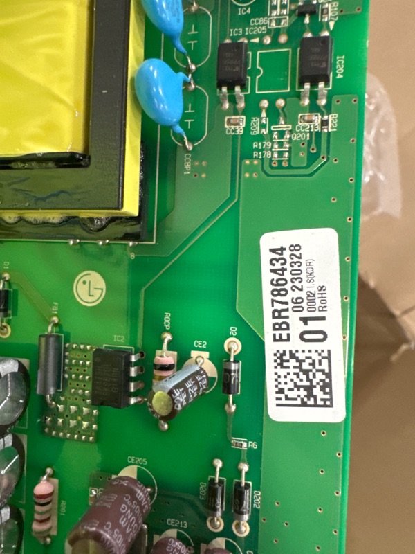 Photo 4 of ***DAMAGED - COMPONENTS BENT - SEE PICTURES - UNABLE TO VERIFY FUNCTIONALITY***
LG EBR78643401 Genuine OEM Electronic Control Board for LG Refrigerators, Green