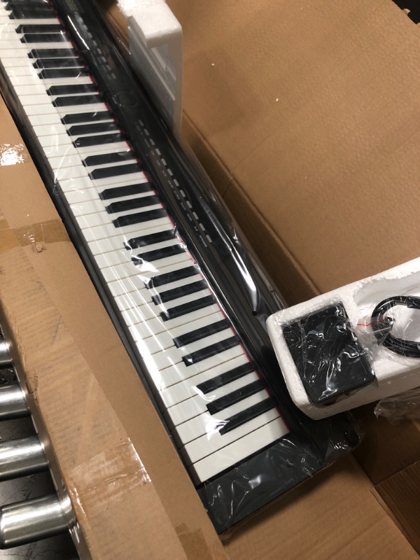 Photo 1 of 88 key digital piano MODEL BD0912