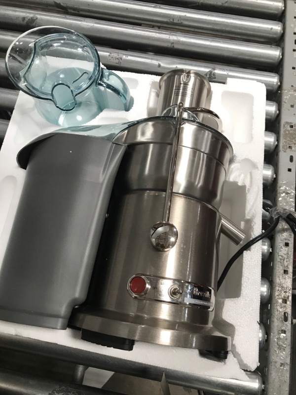 Photo 1 of Breville Juice Fountain Elite Juicer, Brushed Stainless Steel, 800JEXL
