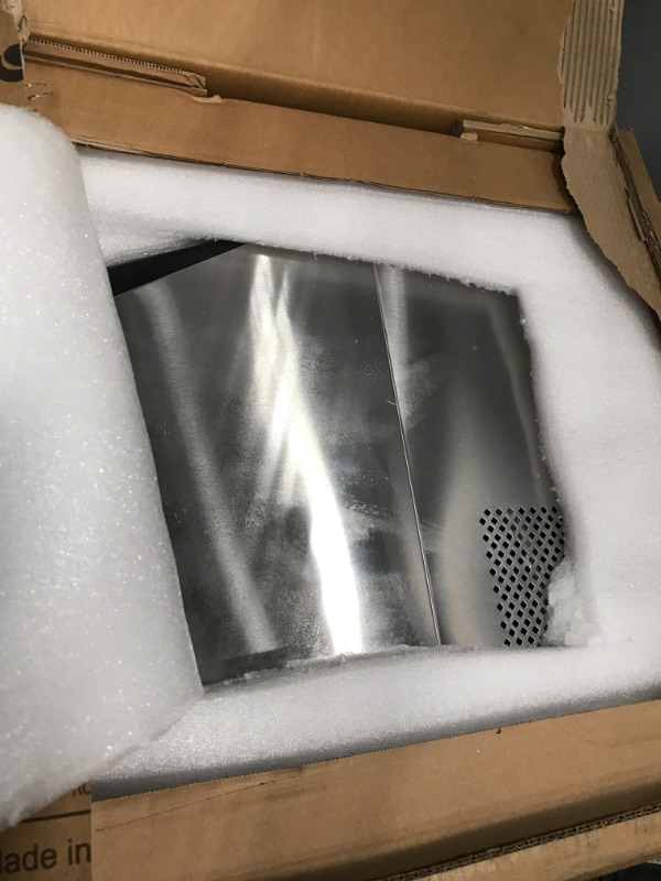 Photo 2 of **NONREFUNDABLE**FOR PARTS OR REPAIR**SEE NOTES**
Dreamiracle IceMonster N1 Pro Max | 33lbs Thick Insulation Inlet Waterline Self-Cleaning Nugget Ice Maker Countertop Stainless Steel Silver Mega Stainless Silver IceMonster N1 Pro Max