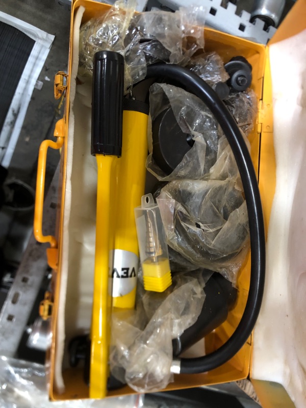 Photo 1 of 10 Ton 1/2" to 2" Hydraulic Knockout Punch Driver Tool Kit Electrical Conduit Hole Cutter Set KO Tool Kit with 6 Dies Knockout Punches for Installing Repairing wireway Signal lamp Machinery