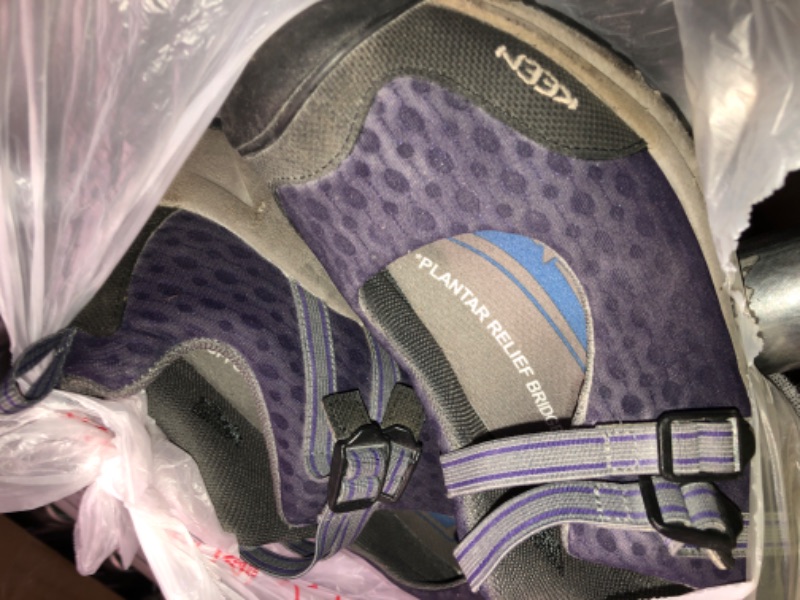 Photo 1 of keen water shoes purple 8
