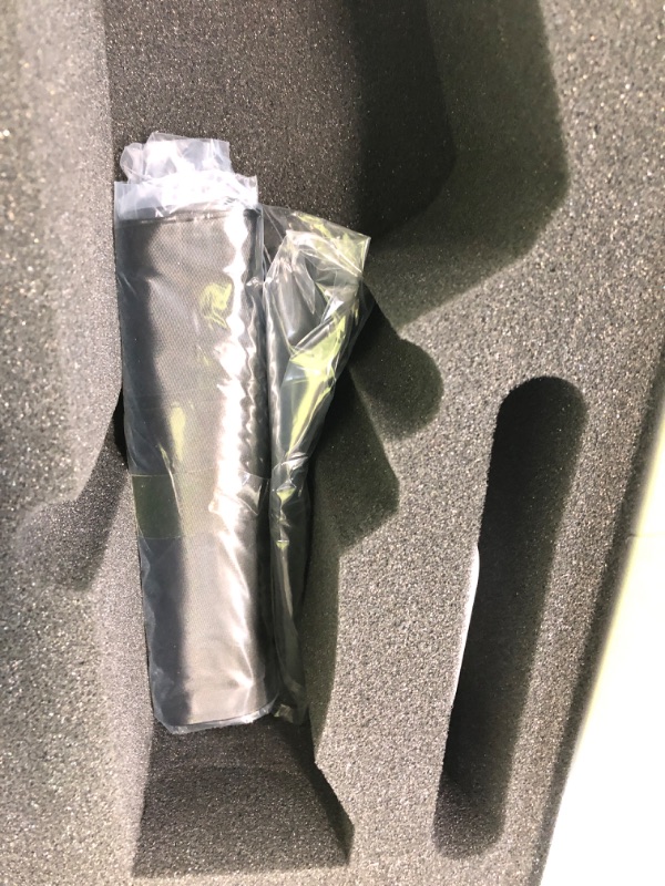 Photo 1 of VEVOR Thermal Imaging Camera, 240x180 IR Resolution (43200 Pixels), 20Hz Refresh Rate Infrared Camera with -4?~662? Temperature Range, 16G Built-in SD Card, and Rechargeable Li-ion Battery Precision Measuring Handhold/240x180/-6~662F°