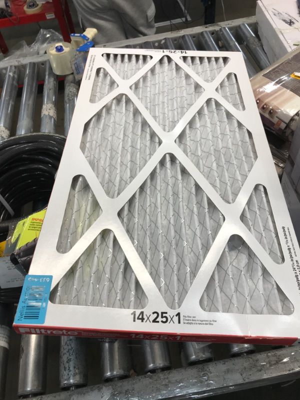 Photo 1 of 14x25x1 air filter 