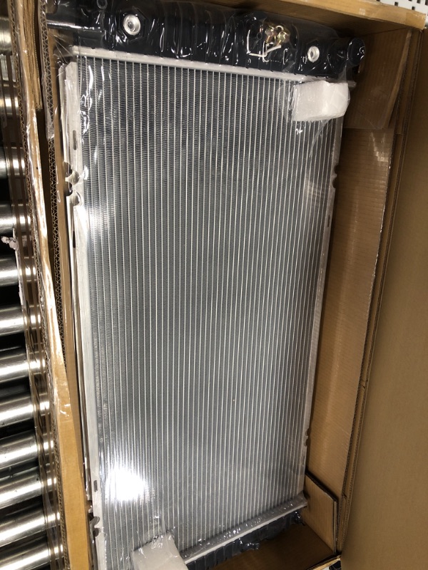 Photo 2 of A-Premium Engine Coolant Radiator Compatible with Chevy Silverado, Suburban, Tahoe & GMC Sierra, Yukon & Cadillac Escalade, Automatic Transmission, With TOC, Without EOC, Replace# 15193108, 2423 Without Engine Oil Cooler