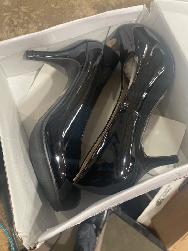 Photo 1 of black high heels - 6.5