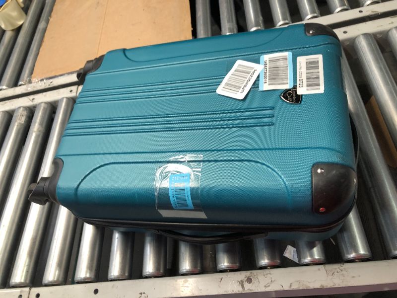 Photo 2 of ***USED - SCUFFED AND SCRAPED - NO PACKAGING - SEE PICTURES***
Travelers Club Chicago Hardside Expandable Spinner Luggage, Teal, 20" Carry-On Teal 20" Carry-On