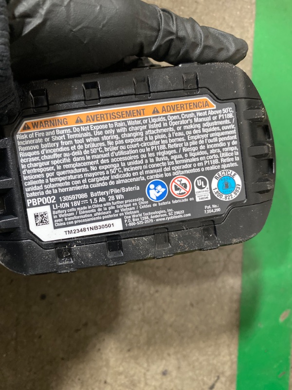 Photo 7 of ***USED - MISSING 4.0 Ah BATTERY - POWERS ON - UNABLE TO TEST FURTHER - SEE PICTURES***
RYOBI ONE+ PCL1600K2 18V Cordless 6-Tool Combo Kit with 1.5 Ah Battery, 4.0 Ah Battery, and Charger      