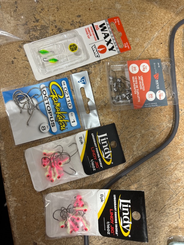 Photo 1 of 5 PACK FISH HOOKS