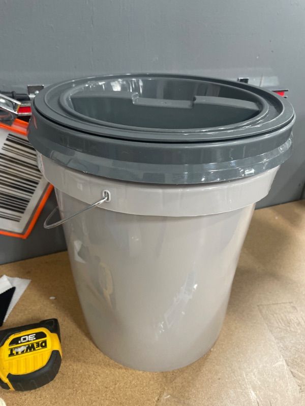 Photo 1 of 5 Gal bucket - grey 