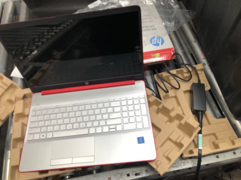 Photo 1 of HP 15.6 Laptop Intel Pentium Silver N5000 4GB RAM 500GB HD Windows 10 Home Scarlet Red 15-dw0081wm
