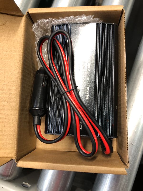 Photo 2 of ***USED - UNABLE TO TEST***
Pro Chaser 400W Power Inverter 12V DC to 110V AC Car Truck RV Inverter 6.2A Dual USB Charging Ports for Road Trips (Black)