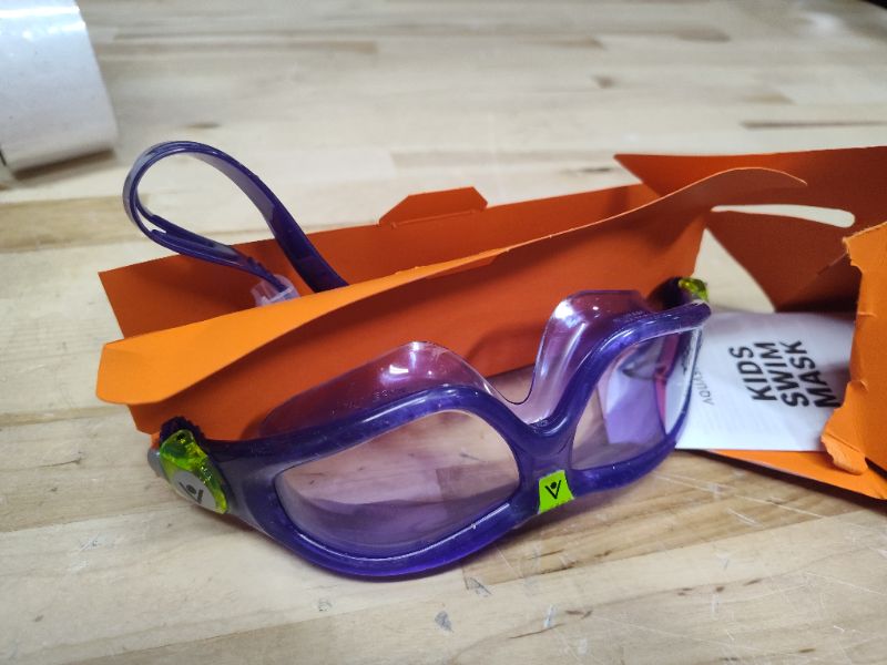 Photo 2 of Aquasphere Seal 2 Goggles - Kids
