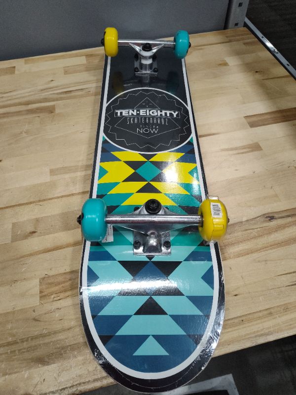 Photo 2 of 1080 Starter Series Skateboard
