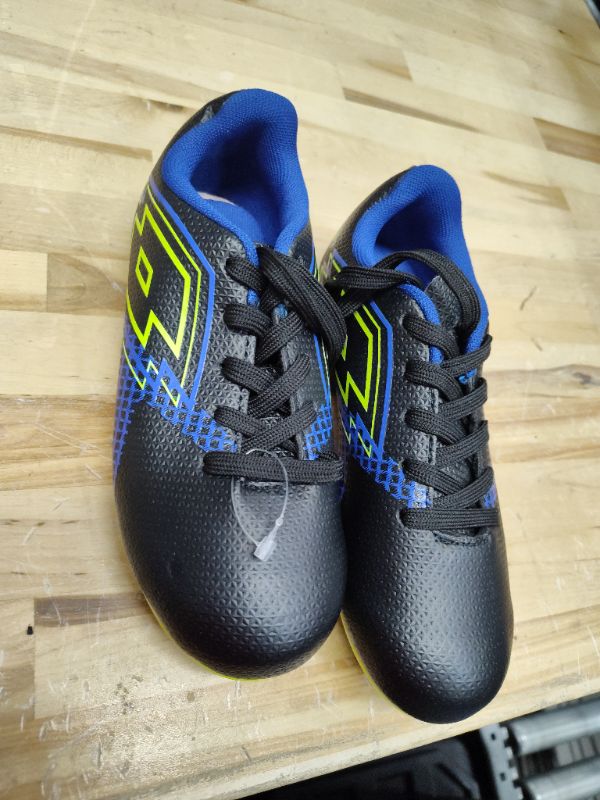 Photo 2 of Lotto Forza Elite 3 Youth's BGS Soccer Cleats 
SIZE 1