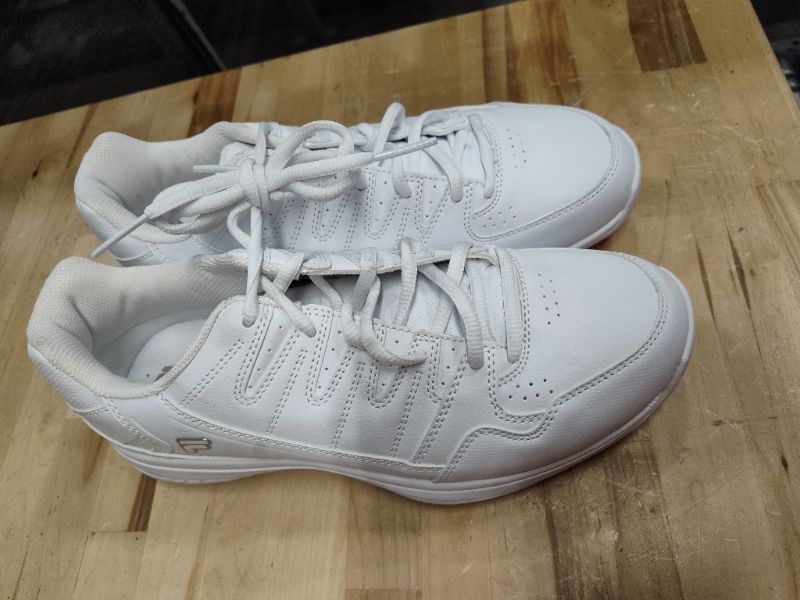 Photo 1 of FILA SNEAKERS SIZE 10