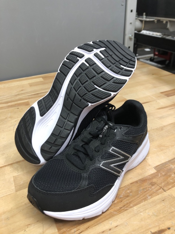 Photo 2 of New Balance Women's 460 V3 Running Shoe 7.5 Wide Black/Silver Metallic