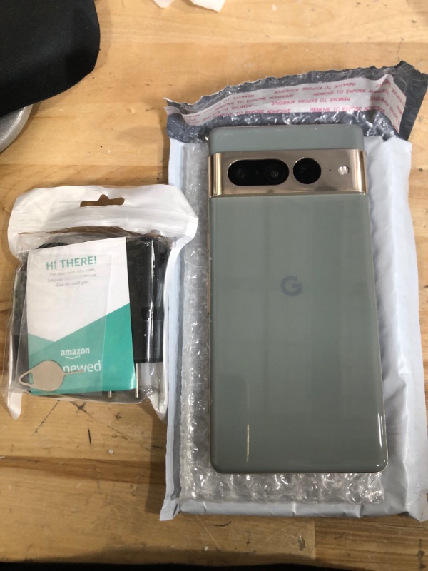 Photo 2 of Google Pixel 7 Pro 5G, US Version, 128GB, Hazel - Unlocked (Renewed) 128GB Hazel Unlocked Renewed