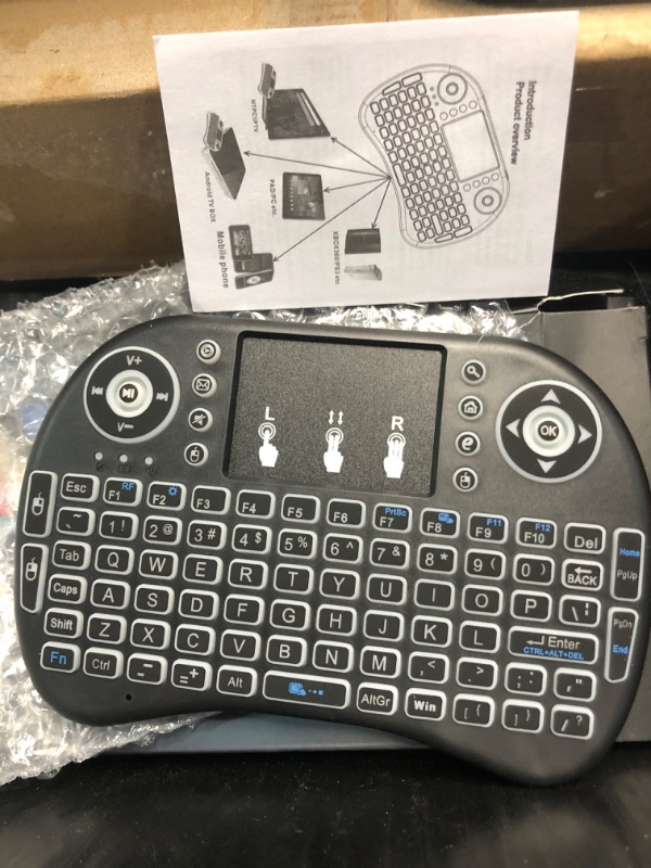 Photo 11 of (for parts)
Generic Super Bundle Box S 5 M A X, 2024 Pack,1 Voice,1 Full Keyboard Remote, 2 HDMI, Tf Card, Memory Stick, LED Light Strip (Easy Detailed Install Instructions by Seller, Phone Support Included