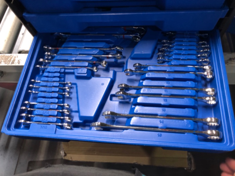 Photo 7 of **MINOR DAMAGE TO SIDE MISSING PIECES**
Kobalt 250-Piece Standard (SAE) and Metric Polished Chrome Mechanics Tool Set with Hard Case
