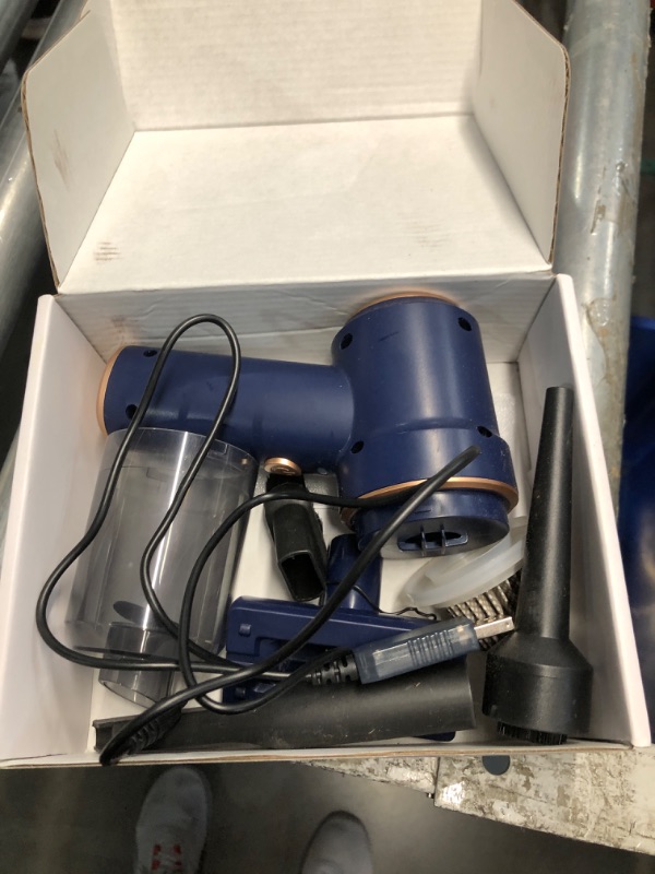 Photo 2 of *** CHECK CLERK COMMENTSP*** KMM Handheld Car Vacuum Cleaner