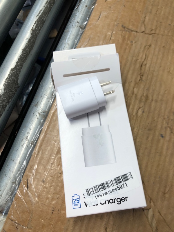 Photo 2 of **MISSING USB-C*USED*Samsung - 25W Super Fast Charging Wall Charger USB-C - White