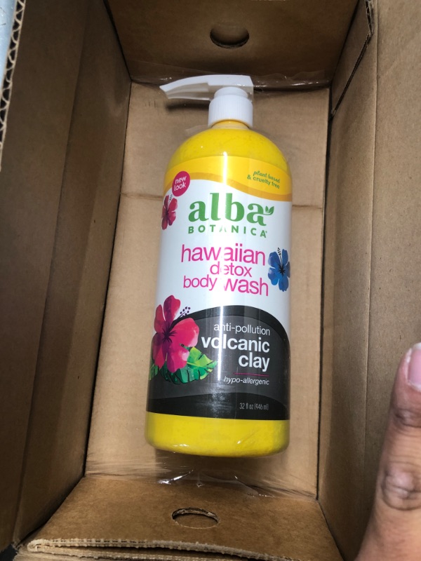 Photo 2 of ***LOOKS NEW*** Alba Botanica Hawaiian Detox Body Wash, Volcanic Clay, 32 Ounce