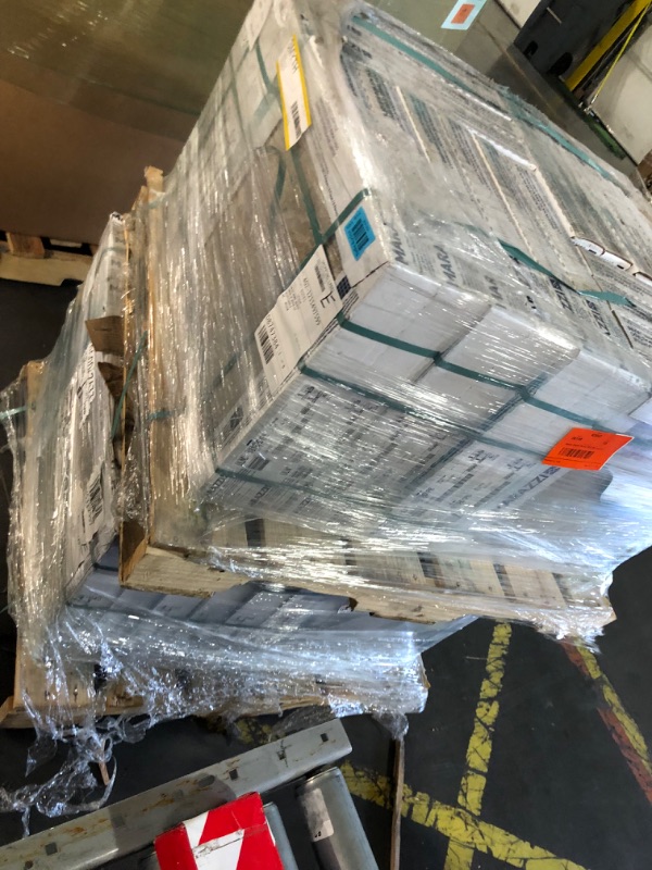 Photo 2 of *** PALLET OF floor tiles- SOLD AS IS- TRUCK/TRAILER PICKUP ONLY***Travisano Trevi 18 in. x 18 in. Porcelain Floor and Wall Tile (17.6 sq. ft./case) 40 cases total

