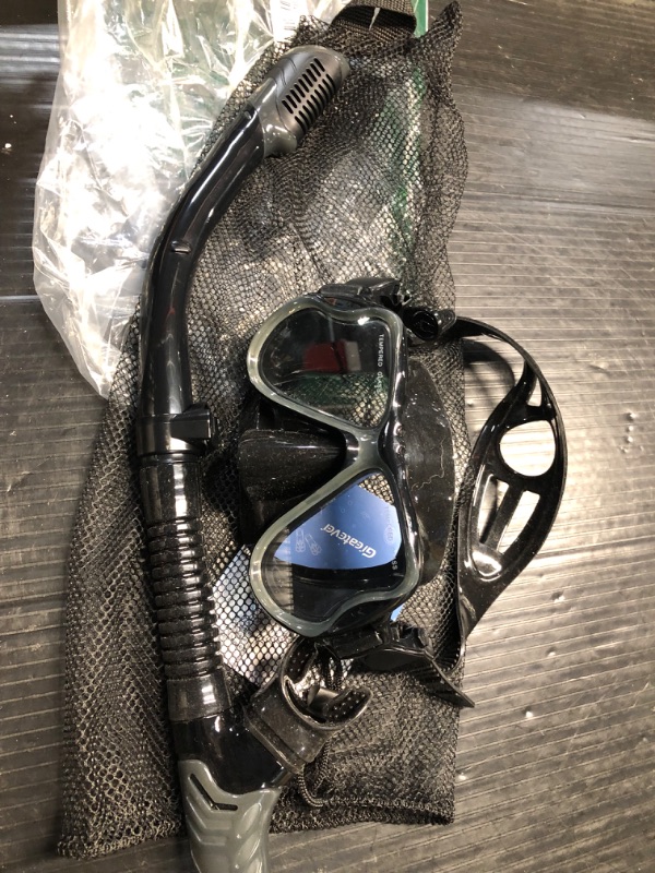 Photo 3 of ***STOCK PHOTO REFERENCE ONLY***
Snorkel Set,Panoramic Wide View,Anti-Fog Scuba Diving Mask,Professional Snorkeling Gear