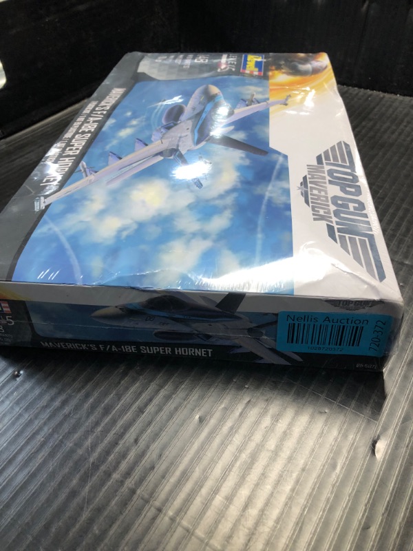 Photo 3 of ***FACTORY SEALED***
Revell 85-5871 Top Gun Maverick's F/A-18E Super Hornet Fighter Jet Kit 1:48 Scale 161-Piece Skill Level 5 Plastic Model 