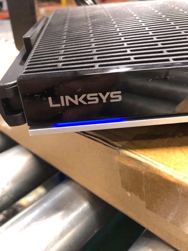 Photo 3 of ***ITEM TESTED FOR POWER, UNABLE TO TEST FURTHER***Linksys Mesh Wifi 6 Router, Dual-Band, 3,000 Sq. ft Coverage, 40+ Devices, Speeds up to 6.0Gbps - MR9600 (Renewed), 1-Pack