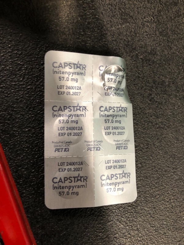 Photo 2 of ***NON REFUNDABLE*** EXP 01/2027
CAPSTAR (Nitenpyram) Fast-Acting Oral Flea Treatment for Large Dogs (over 25 Lbs) 6 Tablets 57 Mg