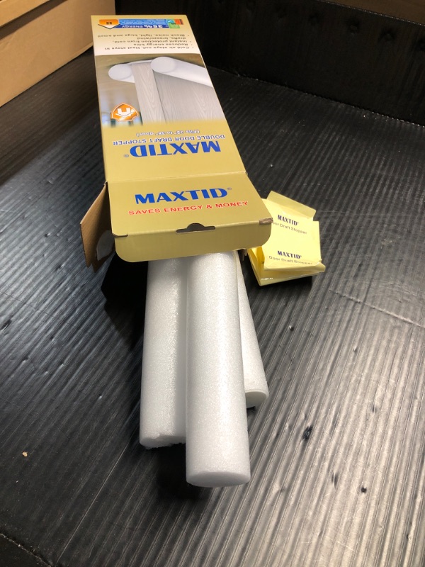 Photo 2 of (missing sleeve)
MAXTID Under Door Draft Blocker Black 32-38" Front Air Draft Stopper Reduce Noise Window Breeze Blocker Adjustable