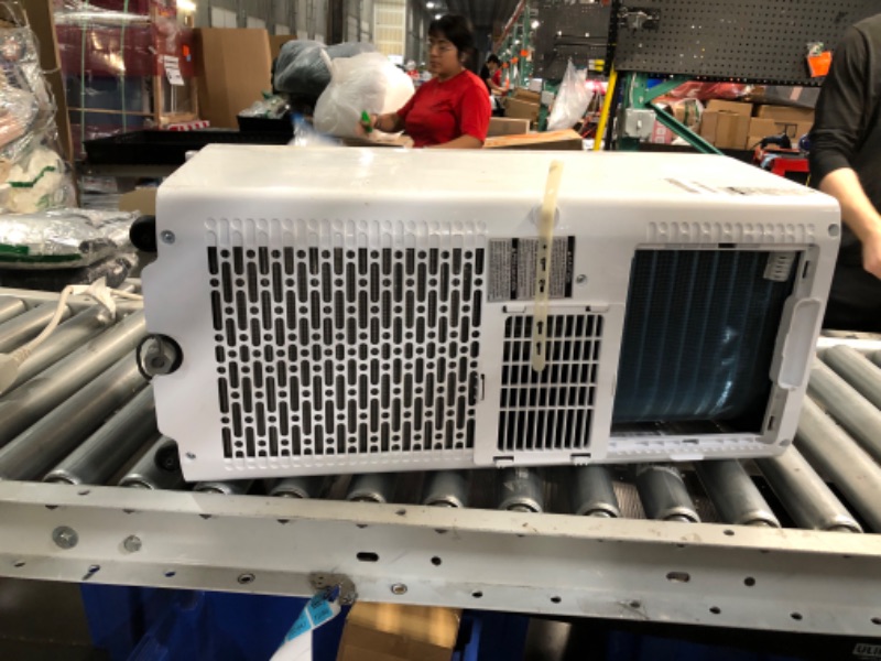 Photo 4 of **NONREFUNDABLE**FOR PARTS OR REPAIR**SEE NOTES**
LG LP0524WFR Portable Air Conditioner w/Remote, Cools 150 Sq.Ft, Quiet Operation, 115V, 5,000 BTU (7700 ASHRAE), White