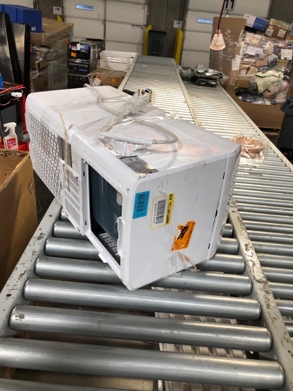 Photo 7 of **NONREFUNDABLE**FOR PARTS OR REPAIR**SEE NOTES**
LG LP0524WFR Portable Air Conditioner w/Remote, Cools 150 Sq.Ft, Quiet Operation, 115V, 5,000 BTU (7700 ASHRAE), White