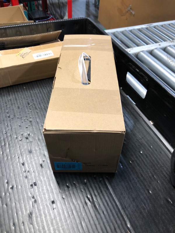 Photo 1 of ***USED - LIKELY MISSING PARTS - UNABLE TO VERIFY FUNCTIONALITY***
Car Vacuum, Portable Car Vacuum Cleaner with 7000PA Suction, DC 12V High Power 16.4Ft Cord Wired Vacuum Cleaner for Car, LED Light, Lightweight, 0.33L Capacity, Storage Bag