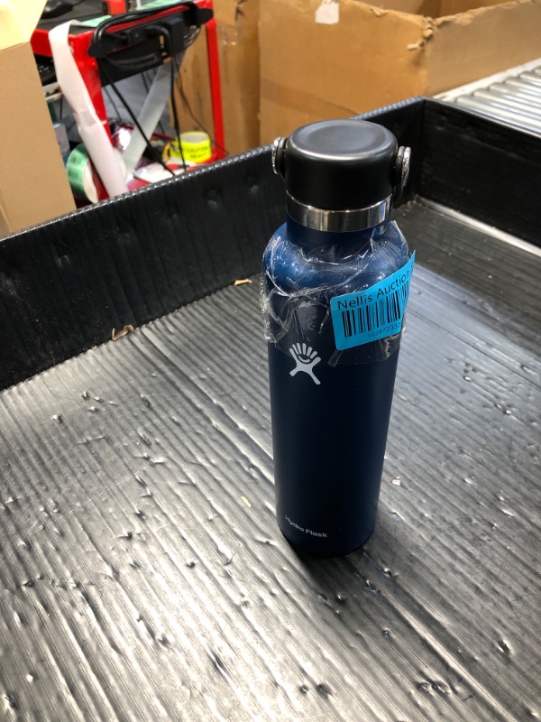 Photo 3 of (READ FULL POST) Hydro Flask Standard Flex Cap Indigo 24 Oz