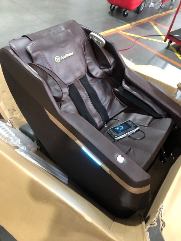 Photo 4 of (READ FULL POST) **TRUCK/TRAILER PICK UP ONLY** Real Relax Massage Chair Favor-06, Full Body Zero Gravity SL-Track Shiatsu Massage Recliner Chair with APP Control, Brown
