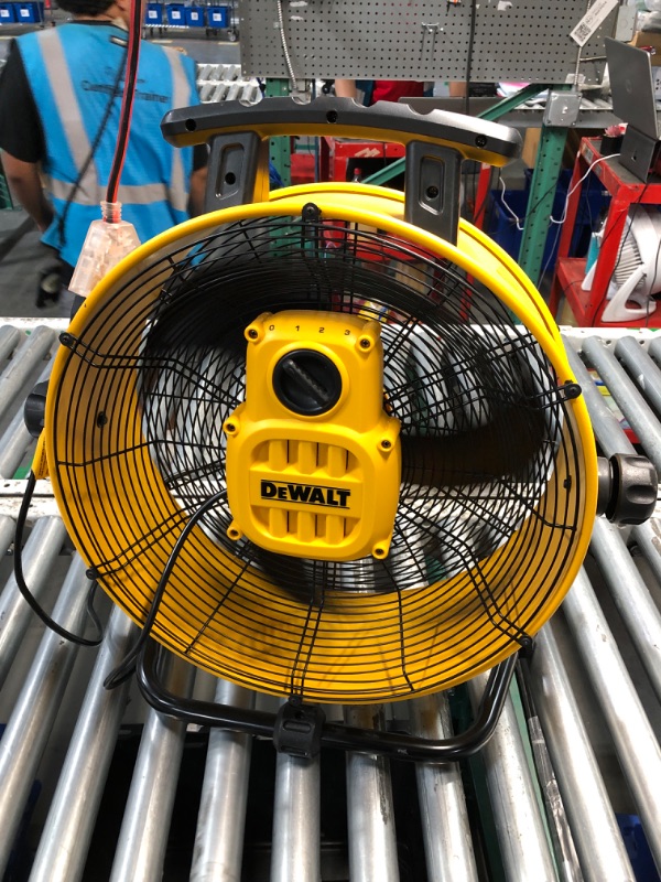 Photo 3 of (READ FULL POST) 18IN DEWALT DEWALT Industrial Warehouse Fan
