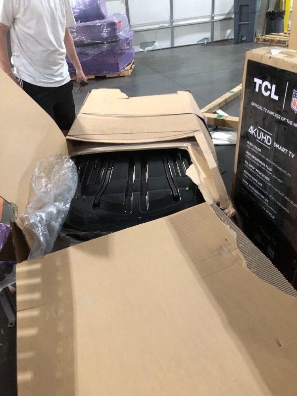 Photo 1 of ***TRAILER/PICKUP TRUCK ONLY*** Thule Vector Rooftop Cargo Box, Alpine, Black Metallic